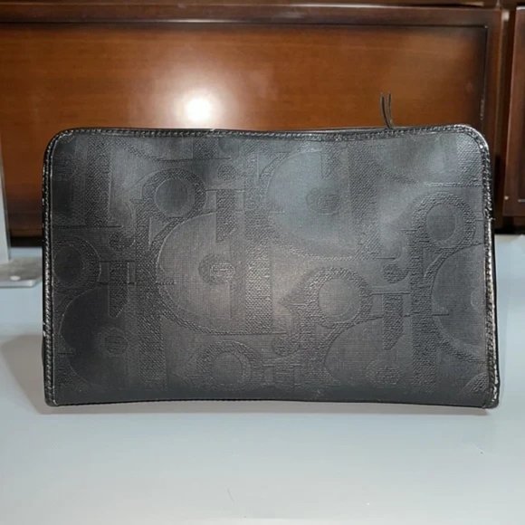CHRISTIAN DIOR VINTAGE BLACK MONOGRAM CANVAS CLUTCH - Picture 2 of 16